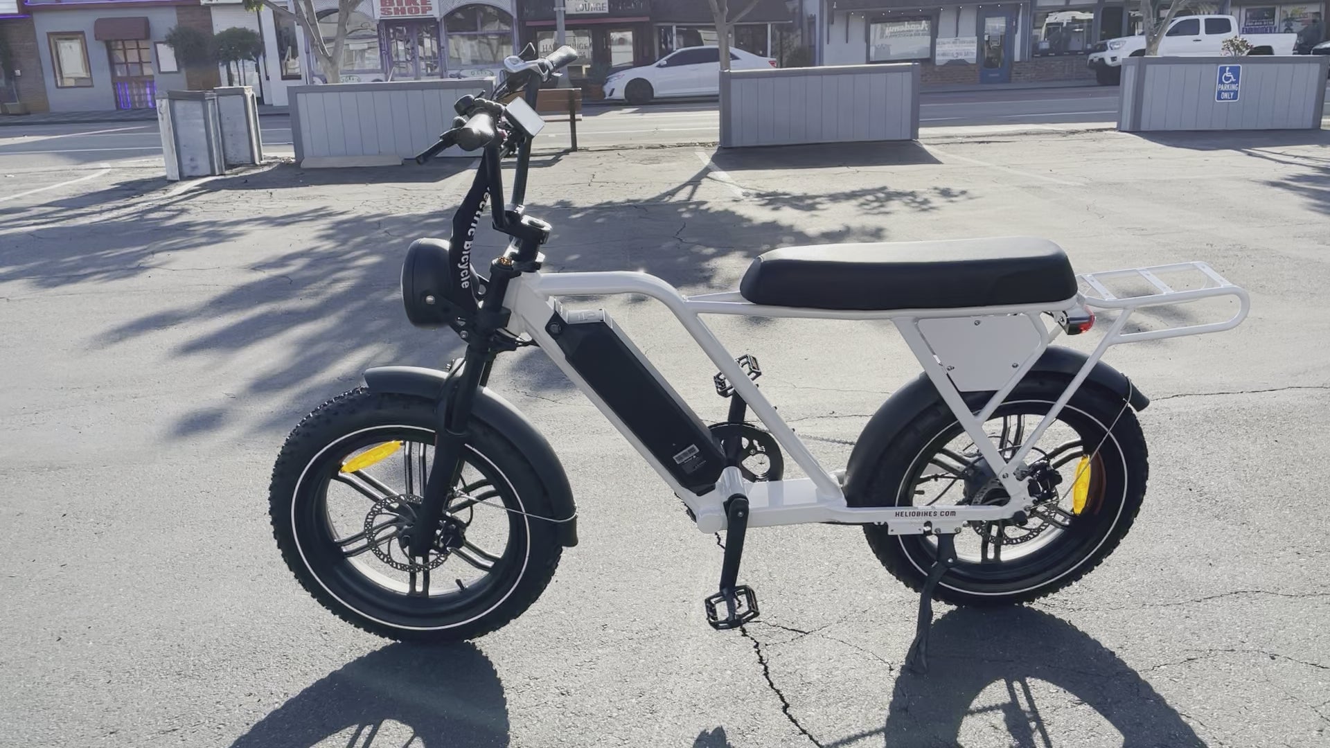 New Helio Dweeb Electric Bike with 20ah samsung battery and 750 watt motor